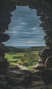 📱洞窟から見える綺麗な景色 iPhone 14 Pro 壁紙・待ち受け