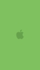 📱淡い緑色のアップルのロゴ iPhone 14 Plus 壁紙・待ち受け