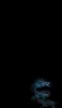 📱暗闇で光る青いドラゴン iPhone 14 Pro 壁紙・待ち受け
