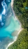 📱俯瞰視点 ハワイの海と森 iPhone 14 Pro 壁紙・待ち受け