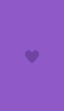 📱ミニマル フラット 紫のハート iPhone 14 Plus 壁紙・待ち受け