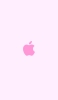 📱可愛い淡いピンク アップルのロゴ iPhone 14 壁紙・待ち受け