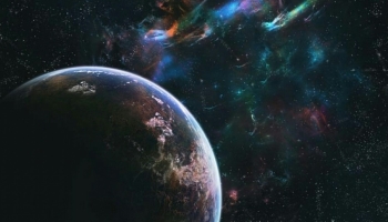 📱カラフルな宇宙と影ができている地球 iPhone 14 Plus 壁紙・待ち受け