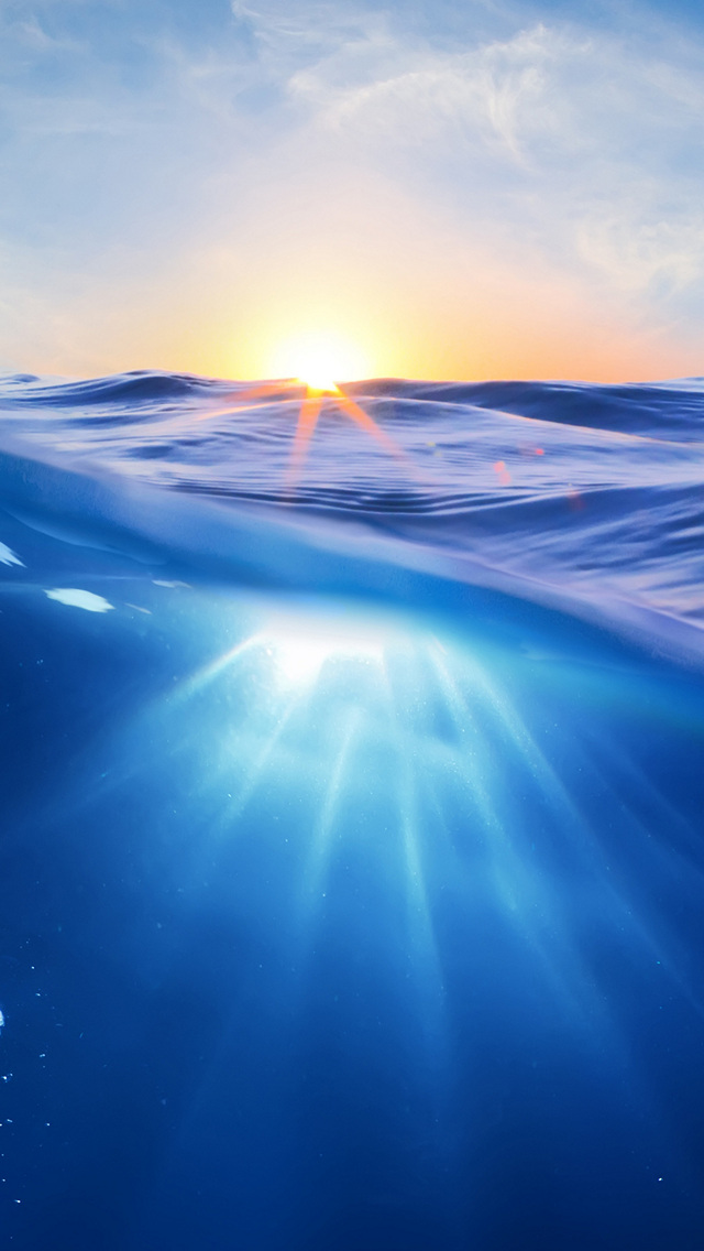 太陽と青い綺麗な水 Iphone 5 壁紙 待ち受け Sumaran