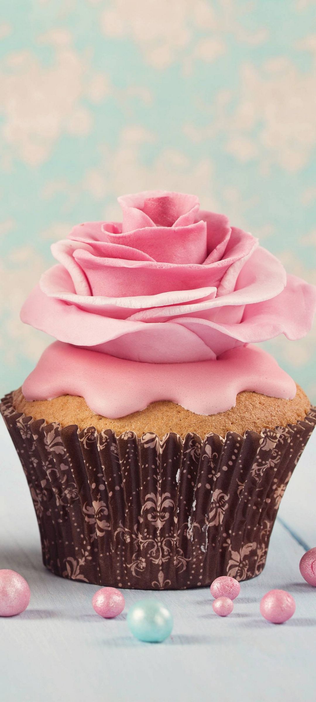 カップケーキ ピンクの薔薇 スイーツ Oppo Reno3 A Androidスマホ壁紙 待ち受け スマラン