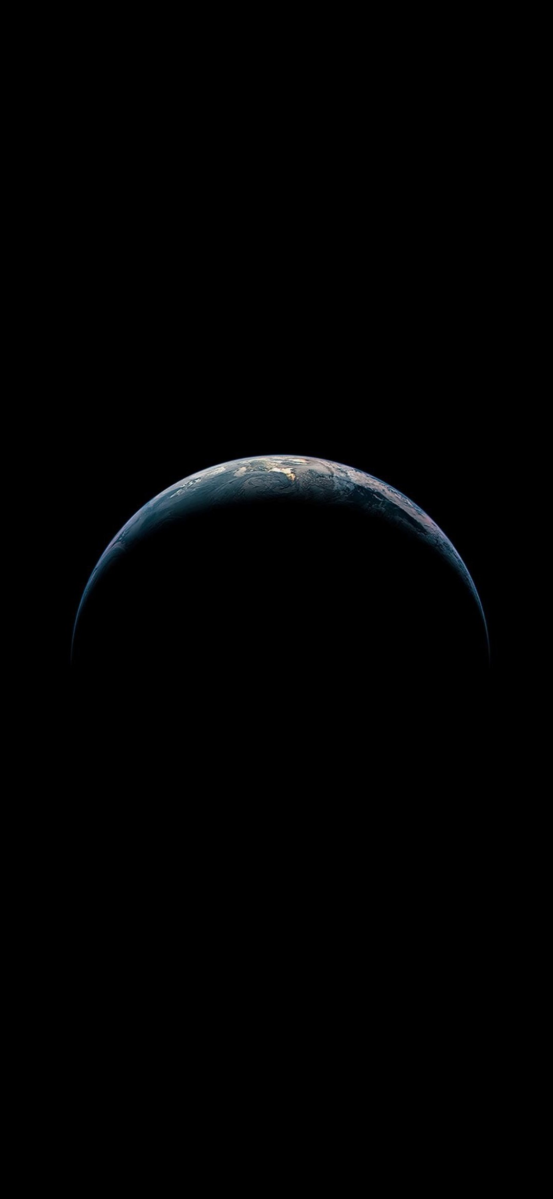 黒い部分が多い綺麗な青い地球 Redmi 9t Android スマホ壁紙 待ち受け スマラン