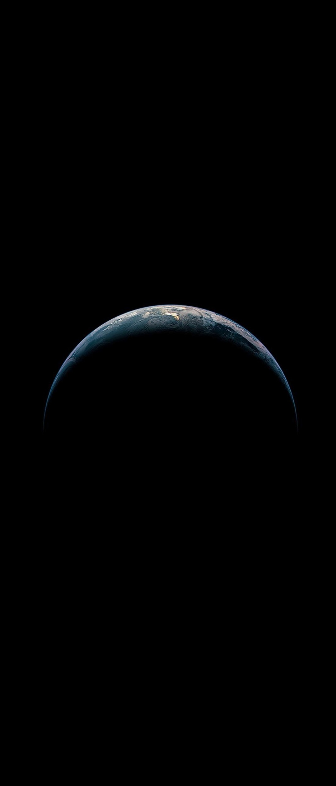 影のある地球 Xperia 10 Ii Androidスマホ壁紙 待ち受け スマラン