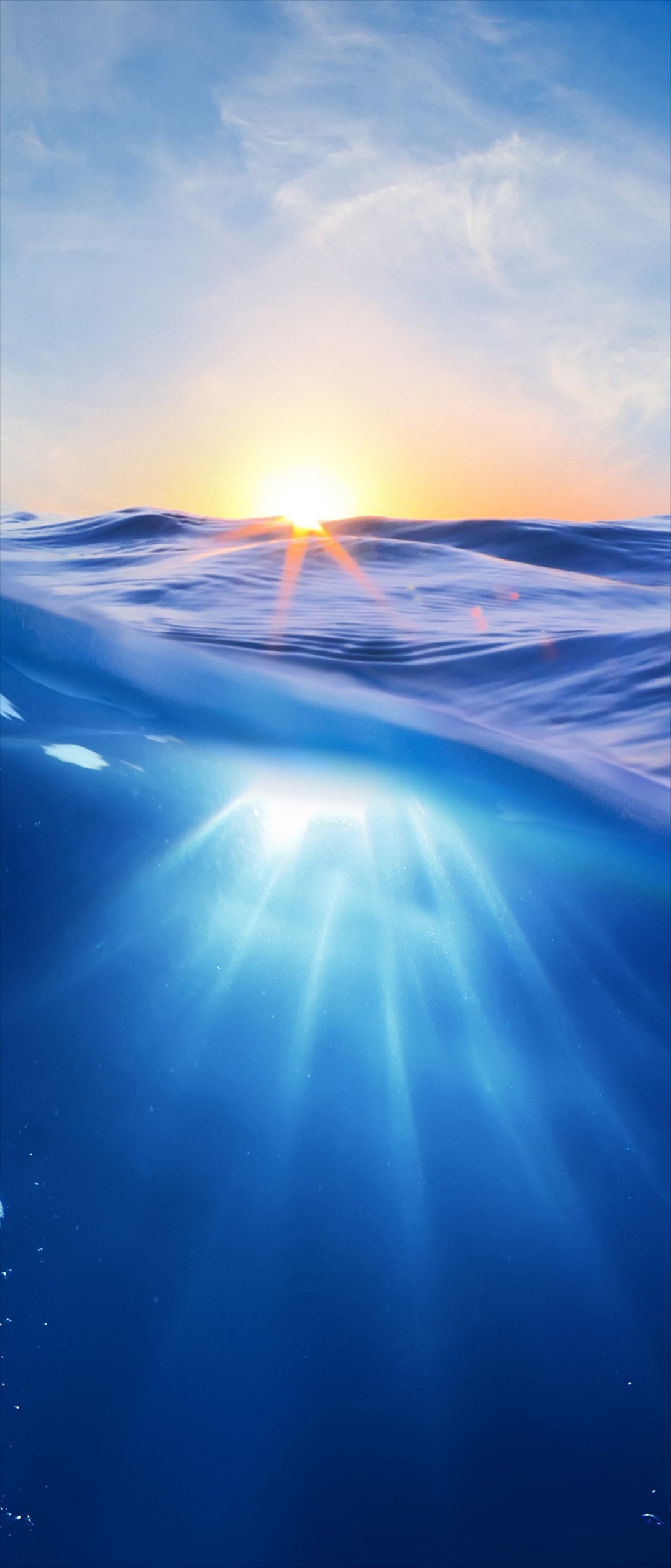 夕日と海の断面 Xperia 8 Lite Androidスマホ壁紙 待ち受け スマラン