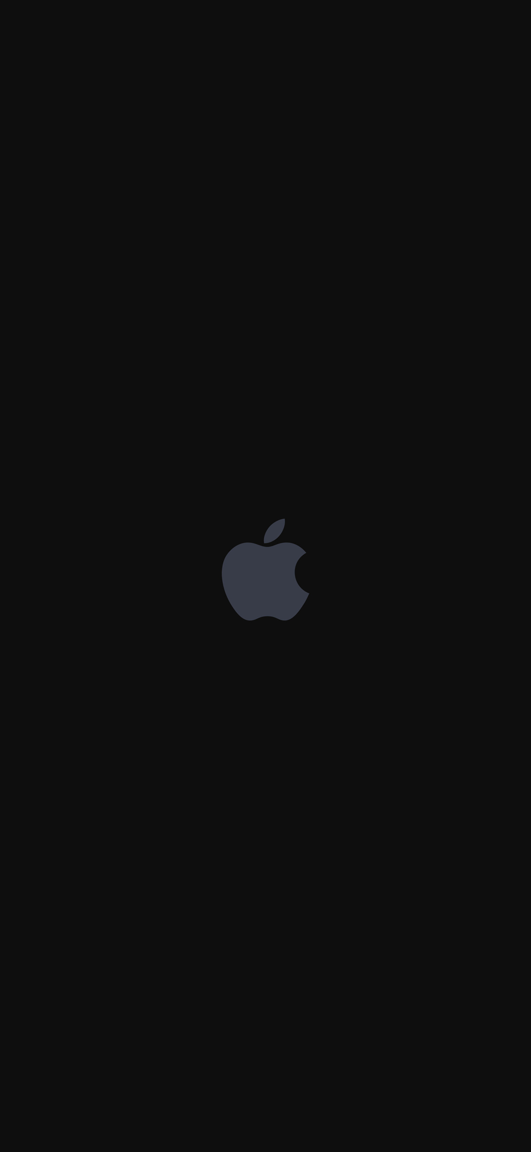 黒の背景 灰色のアップルロゴ グレー Apple Iphone 12 Mini 壁紙 待ち受け スマラン