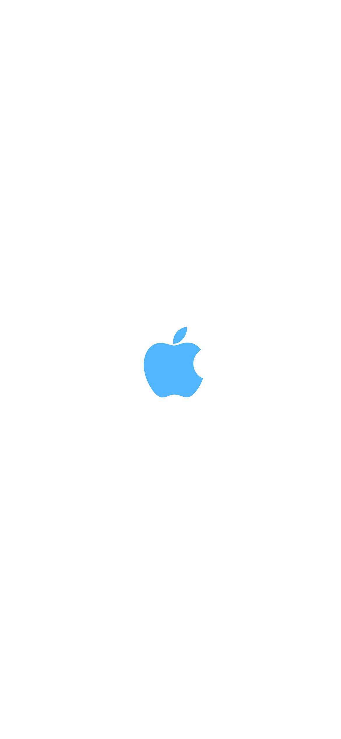 クリーン 水色のアップルのロゴ 白い背景 iPhone 13 Pro 壁紙・待ち受け 