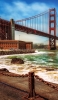 📱海と波止場と大きな赤い橋と青空 Google Pixel 4a Android 壁紙・待ち受け