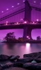 📱紫にライトアップされた橋 iPhone XS 壁紙・待ち受け
