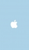 📱パステルカラー ブルー アップルのロゴマーク iPhone 12 壁紙・待ち受け