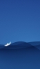📱青いグラデーションの背景 紙 白い船 iPhone XS Max 壁紙・待ち受け