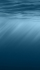 📱青い水の中 iPhone 6s 壁紙・待ち受け