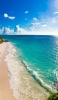 📱青空とエメラルドグリーンのビーチ iPhone 6 壁紙・待ち受け