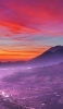 📱山と夕暮れ 紫 iPhone 11 壁紙・待ち受け