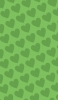 📱淡い緑色のハートのロゴ iPhone 12 壁紙・待ち受け