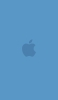 📱淡い水色のアップルのロゴ iPhone SE (第3世代) 壁紙・待ち受け