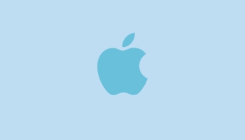 📱可愛い水色のApple ロゴ iPhone 12 壁紙・待ち受け