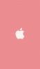 📱可愛いパステルピンク アップルのロゴ iPhone 13 mini 壁紙・待ち受け