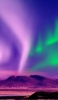 📱緑と紫のオーロラ 山 海 ZenFone 7 壁紙・待ち受け