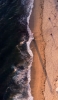 📱俯瞰視点 リアルな海岸 iPhone 13 mini 壁紙・待ち受け
