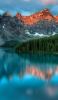 📱赤茶色の山脈 冷たい湖 緑の森 ZenFone Max Pro (M2) 壁紙・待ち受け