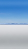 📱青空と遠くに見える島 ZenFone Max Pro (M2) 壁紙・待ち受け