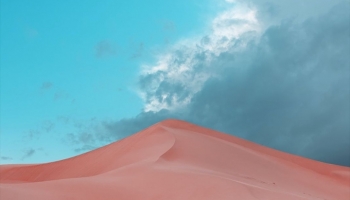 📱綺麗な青空と砂漠 OPPO A5 2020 壁紙・待ち受け